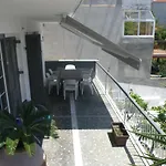 度假居 Seaside *